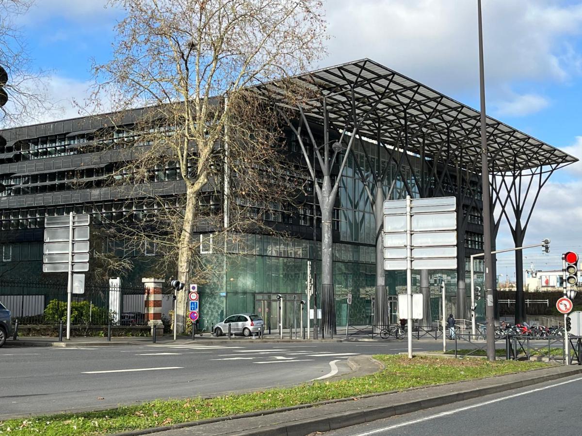 Ferienwohnung Le Vicomte Melun Exterior foto